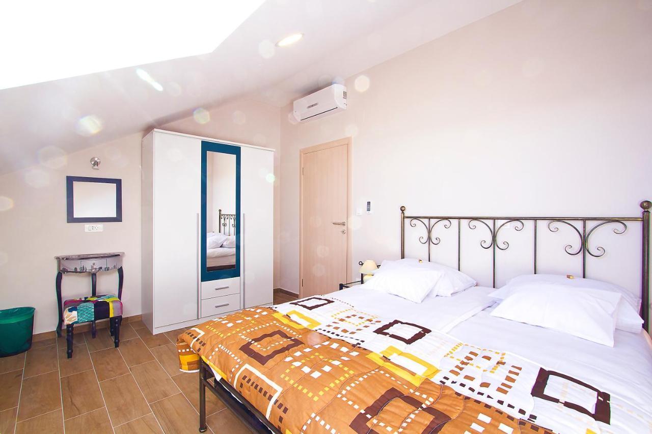 Apartment Ragusa Palace 4 Placa Luaran gambar